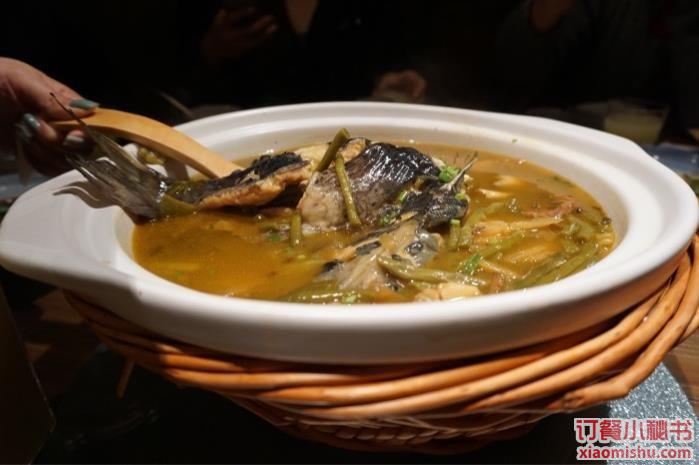 大砂锅垮炖鱼